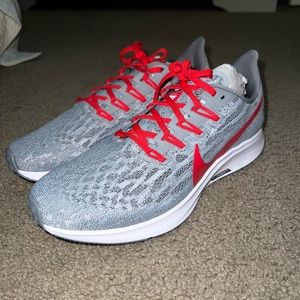 Georgia Bulldog Gray and Red Nike Zoom Sneakers